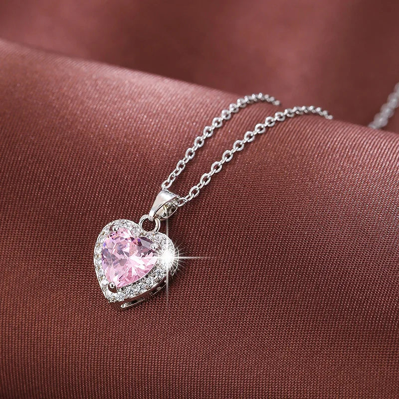 NUEVO COLLAR CON DISEÑO CORAZÓN