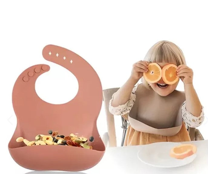 NUEVO KIT DE ALIMENTACIÓN PARA BEBÉ EN SILICO